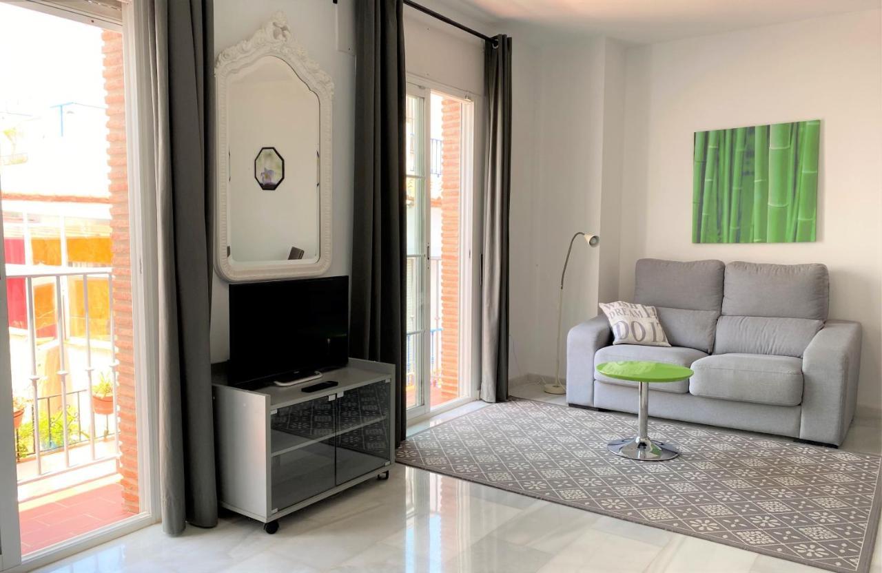 Club Costa Nerja Apartment Bagian luar foto