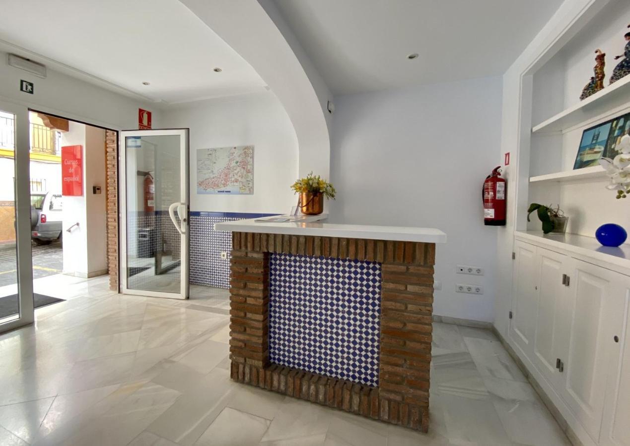 Club Costa Nerja Apartment Bagian luar foto
