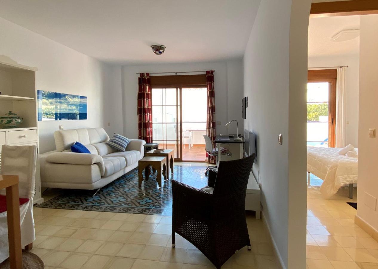 Club Costa Nerja Apartment Bagian luar foto